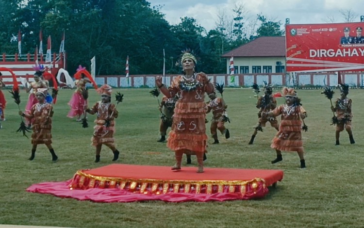 Begini Keindahan Pertunjukan Tarian Daerah Usai Upacara Detik-Detik Kemerdekaan RI