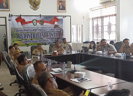 Sidang Panitia Pertimbangan Landreform Redistribusi Tanah Kotim di Setda Kotim, Selasa, 22 Agustus 2023.