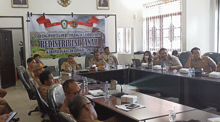 Sidang Panitia Pertimbangan Landreform Redistribusi Tanah Kotim di Setda Kotim, Selasa, 22 Agustus 2023.