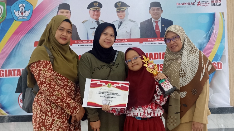 Siswi SD Muhammadiyah Sampit ini Tak Menyangka Bisa Lolos ke FLS2N Tingkat Nasional
