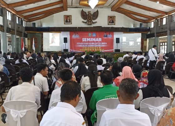 Suasana Seminar IKM oleh MKKS Mentaya Hagatang di Serbaguna Sampit, Selasa 8 Agustus 2023.