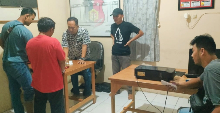 Warga Jalan Sanang Palangka Raya Ditangkap Polisi di Jalan Talaken Rakumpit Diduga Edarkan Sabu