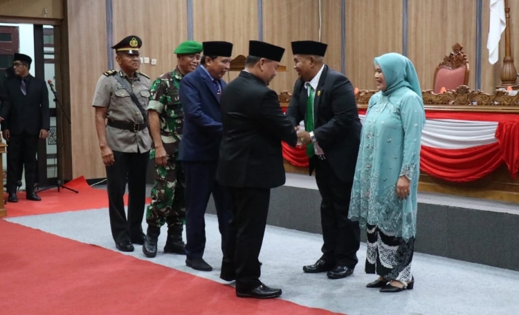 Halikinnor Menghadiri Pengangkatan PAW Anggota DPRD, Begini Harapannya 