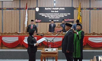 DPRD Kotim melantik Marudin sebagai Anggota PAW menggantikan posisi H. Rambat, Senin 11 September 2023.