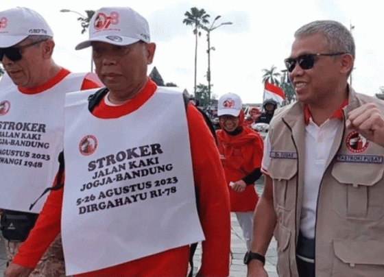 Jalan Kaki Yogya–Bandung Kobarkan Kampanye Melawan Stroke