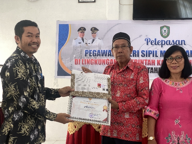 39 PNS di Kotim Purnatugas