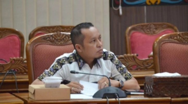 Ketua Fraksi Nasdem DPRD Kotim, Syahbana. 4