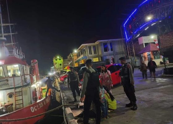 Patroli rutin yang dilaksanakan polisi pada malam hari di Dermaga Habaring Hurung Sampit.