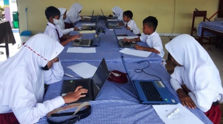 Pelaksanaan ANBK 2022 di SDN 4 Sawahan secara mandiri.