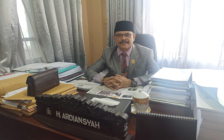 Dewan Berharap Pilkades di Kotim Terbebas dari Fenomena “Serangan Fajar”