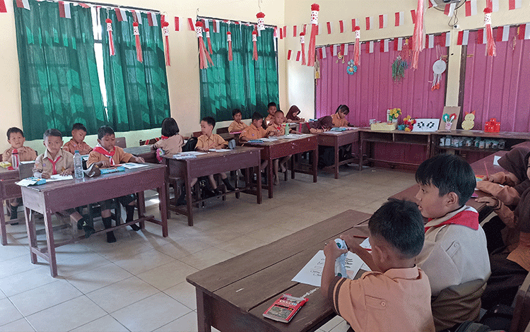 Menyesuaikan Kondisi Kabut Asap, Siswa di Sekolah ini Masuk Pukul 07:00 WIB