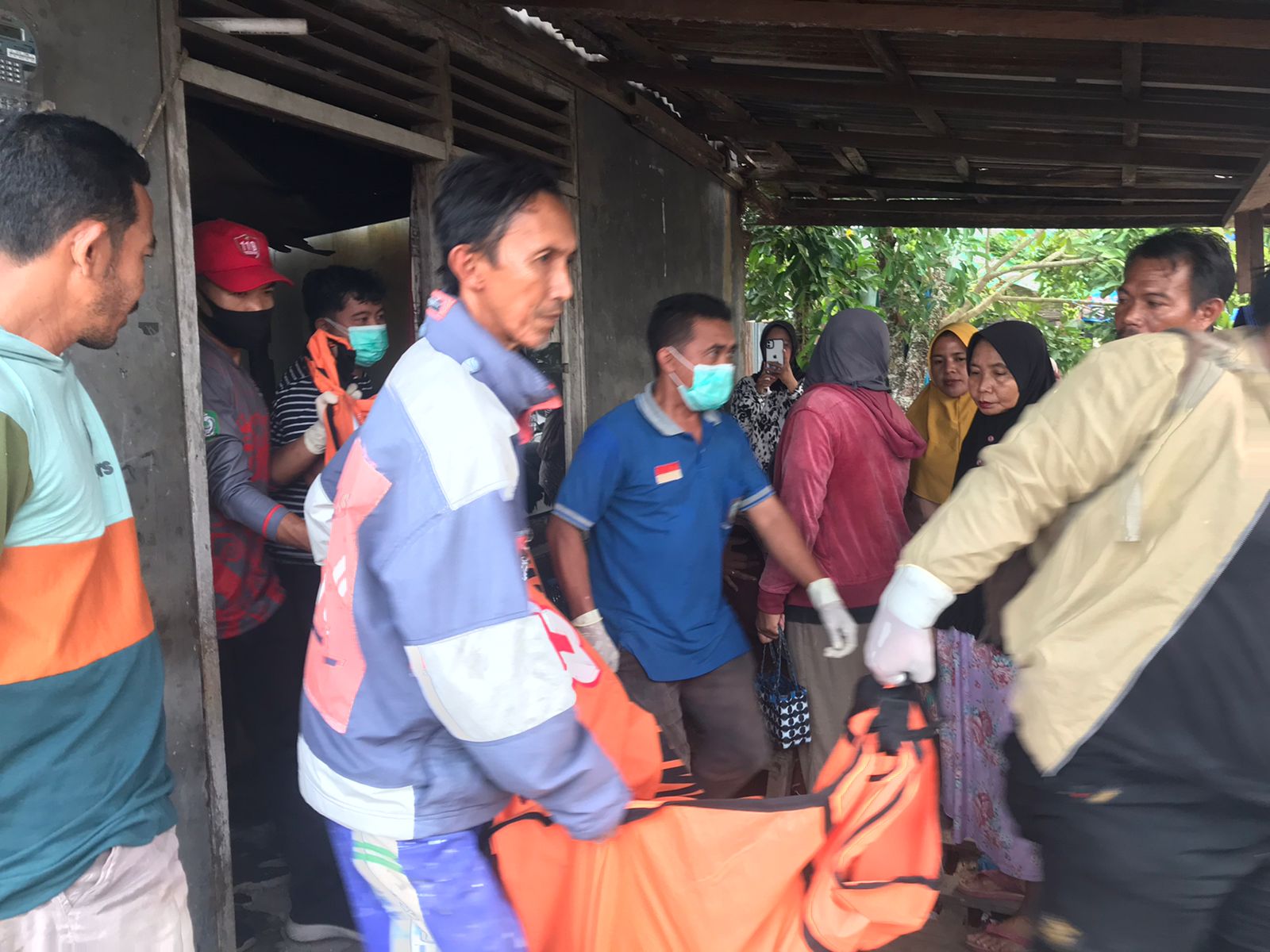 Pria Paruh Baya Ditemukan Meninggal Dirumahnya