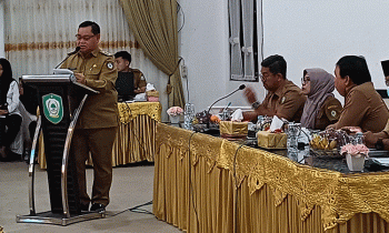 Bupati Kotim Halikinnor saat memimpin Rakordalev Triwulan III.