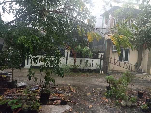Doa Masyarakat Sampit Terkabul, Hujan Deras Mengguyur Kota Mentaya