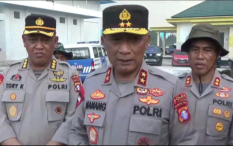 Aksi Tuntutan Plasma di Bangkal Berujung Bentrok, Kapolda Kalteng: Masyarakat Jangan Anarkistis