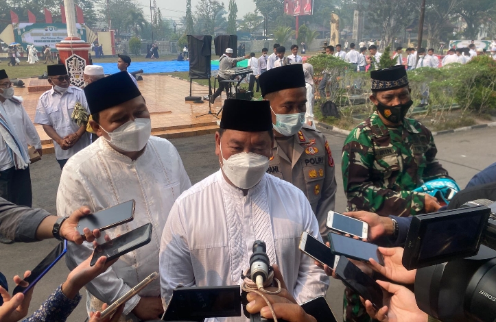 Pesawat Ditumpangi Halikinnor Batal Mendarat karena Asap
