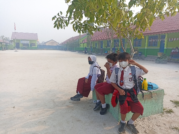 Kabut Asap Pekat, Siswa di Kotim Belajar dari Rumah 