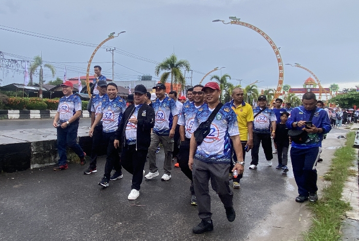 Halikinnor Jalan Santai Bersama Seluruh Pegawai