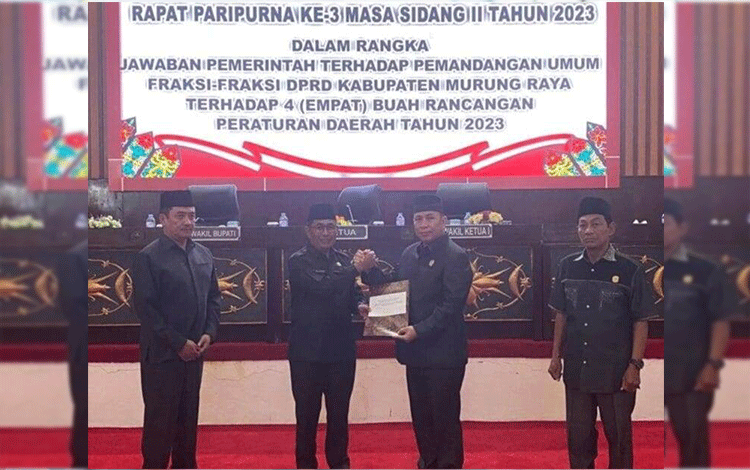 DPRD Mura Dengarkan Jawaban Pemerintah terhadap 4 Raperda