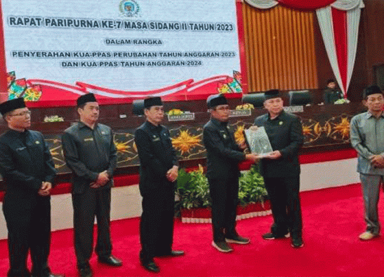 DPRD Mura Terima Rancangan KUA PPAS Perubahan