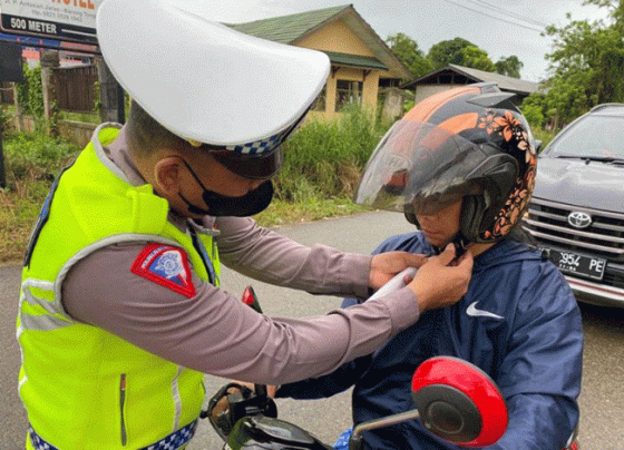 ILUSTRASI Tertib berlalu lintas