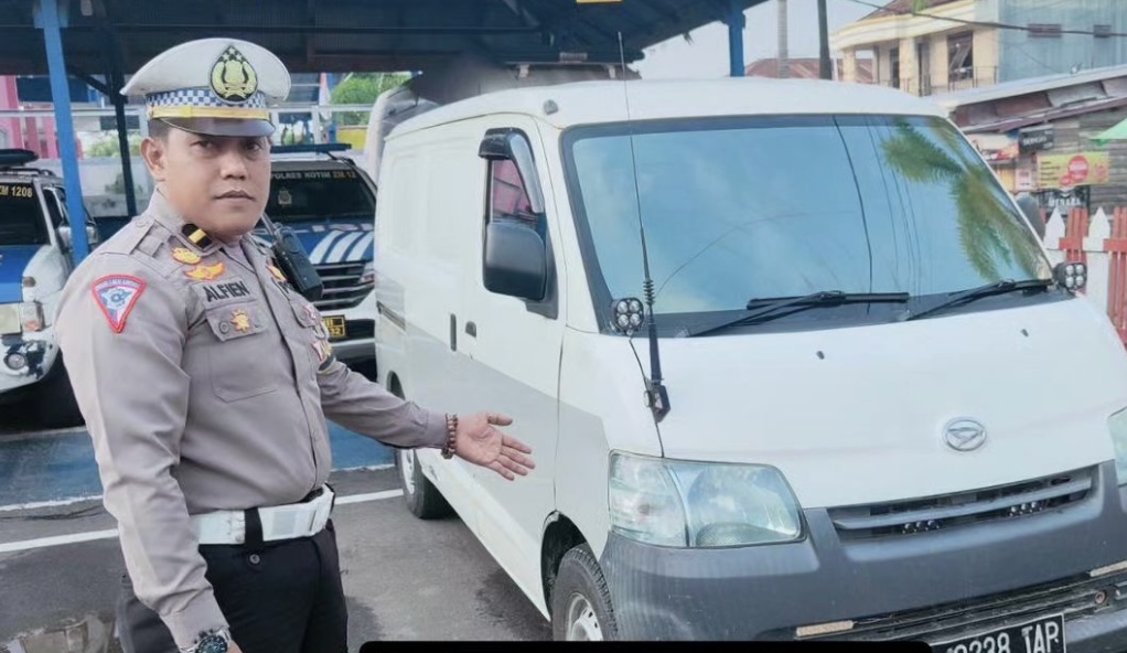 Polisi Tangkap Sopir GrandMax, Nekat Tabrak Korban Karena Cemburu