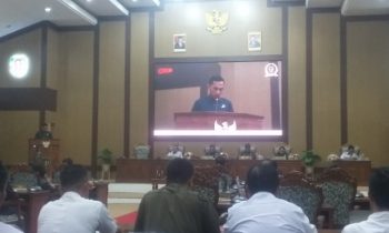 Juru bicara Fraksi Amanat Indonesia Raya Budy Hermanto menyampaikan pendapat akhir fraksi beberapa hari lalu
