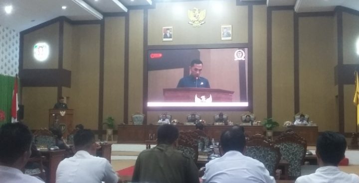 Juru bicara Fraksi Amanat Indonesia Raya Budy Hermanto menyampaikan pendapat akhir fraksi beberapa hari lalu