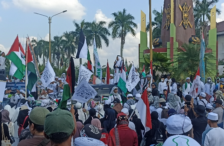 Komunitas One Day One Juz Kirimkan 2 Unit Ambulans ke Palestina, Tapi Begini Nasibnya