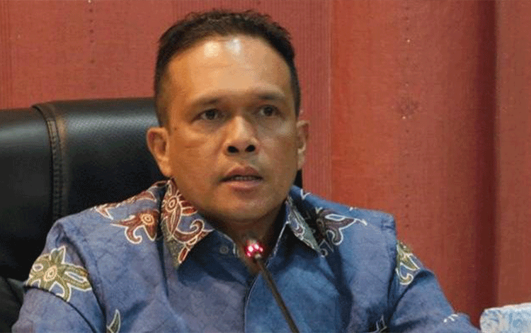 Dewan Minta Pemerintah Evaluasi Kontrak Program MBG