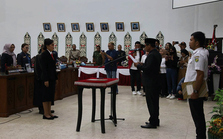 Oktariani Gantikan Reja Framika dari Proses PAW
