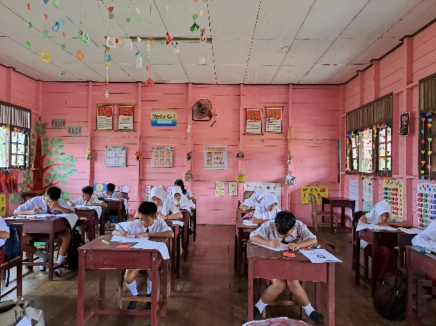 Inovasi SDN 3 Kota Besi Hilir Berbasis Literasi dan Numerasi dalam Asesmen Sumatif