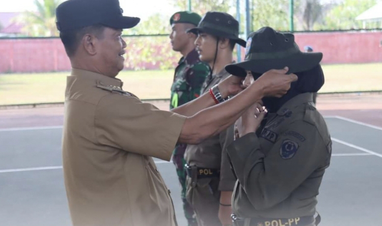 Pj Bupati Seruyan Buka Latihan Pemantapan dan Penyegaran Anggota Satpol PP Tahun 2023
