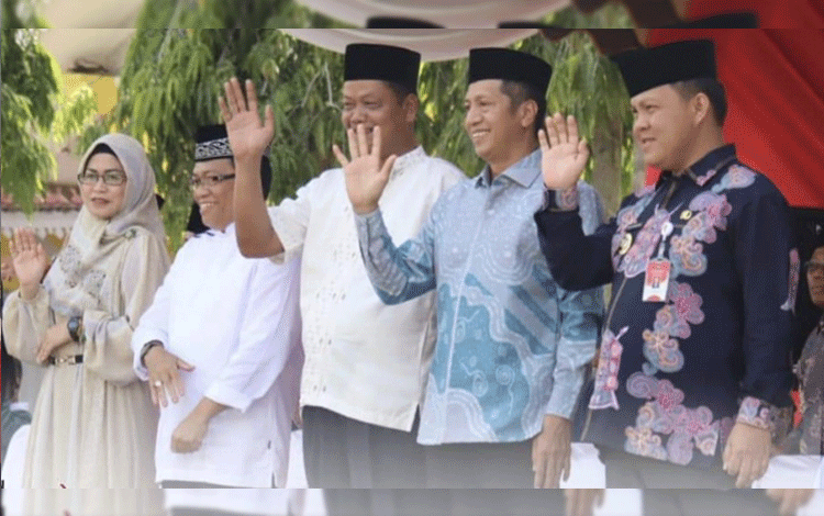 Pj Bupati Seruyan Hadiri Pawai Ta’aruf MTQH XXXI Kalteng