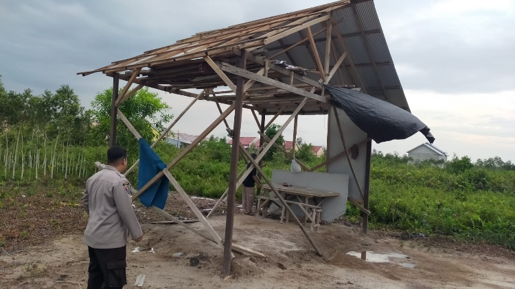 Maling Atap Pondok di Perum Graha Pramuka Akhirnya Ditangkap Warga, Satu Tersangka Kabur 