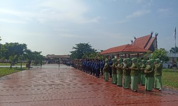Suasana upacara ziarah di Taman Makam Pahlawan Batarung berlangsung khidmat, Jumat 10 November 2023.