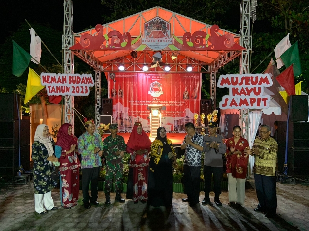 Persami Kemah Budaya Digelar di Museum Kayu Sampit, Ini Harapan Irawati