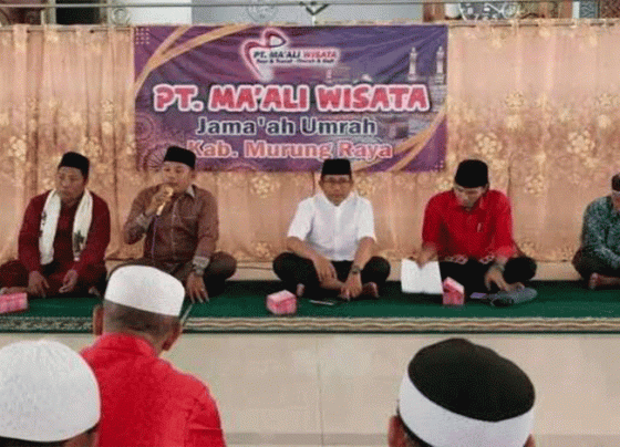 Wakil Ketua II DPRD Mura Berangkatkan Juara STQ Ibadah Umroh