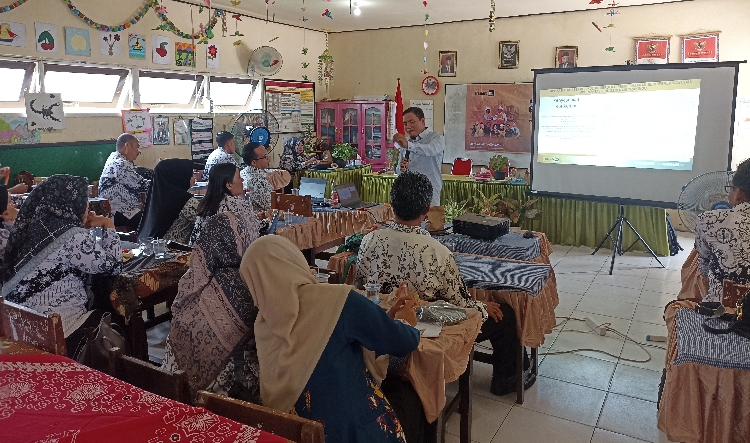 5 Sekolah Imbas SDN 4 Ketapang Ikuti Pelatihan Transformasi Edukasi Generasi Trakindo 