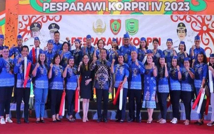 Perdie Hadiri Pesparawi Korpri Kalteng di Pulang Pisau