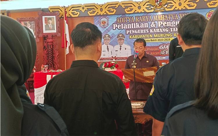 Ini Pesan Perdie pada Pengukuhan Pengurus Karang Taruna Murung Raya