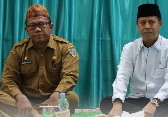 Asisten Pemerintahan dan Kesejahteraan Rakyat Sekretaris Daerah Agus Suharto, saat hadir dalam Siraman Rohani ASN di lingkungan Pemkab Seruyan