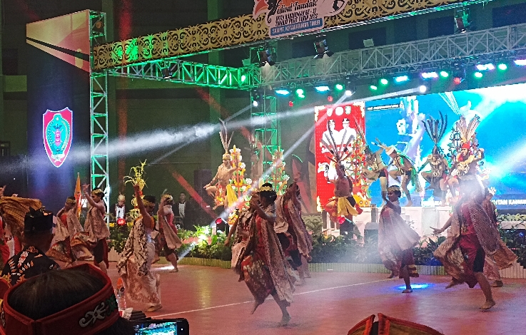 Festival Tandak Intan Kaharingan XI Kalteng Apresiasi terhadap Keragaman Budaya