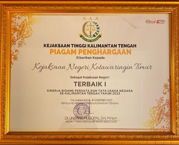 Datun Kejari Kotim Terima Penghargaan Terbaik Se-Kalteng Kedua Kalinya