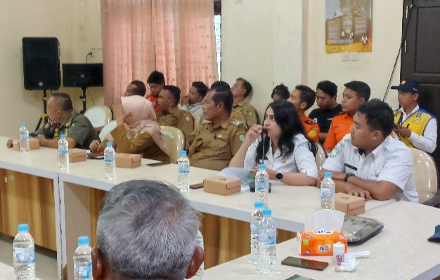 Suasana Rapat Penetapan Status Siaga Darurat Banjir Wilayah Kotim di Gedung Pusdalops BPBD Kotim, Senin 18 Desember 2023