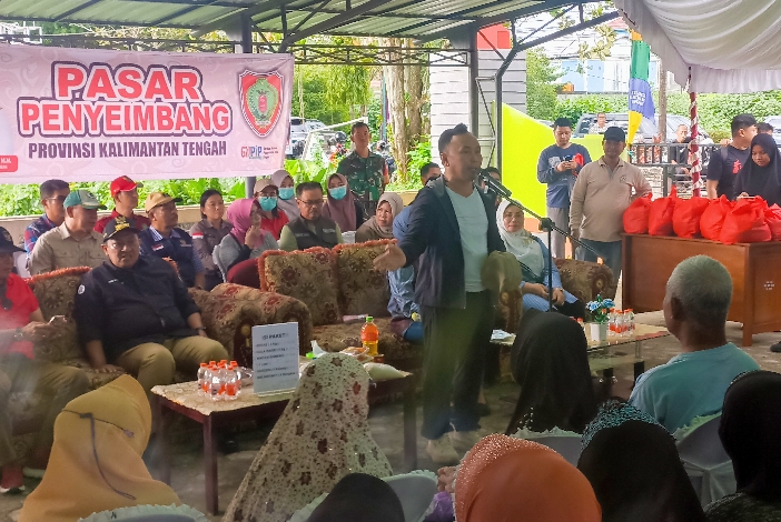 Gubernur Kalteng Subsidi Paket Sembako Pasar Penyeimbang di Sampit hingga Gratis