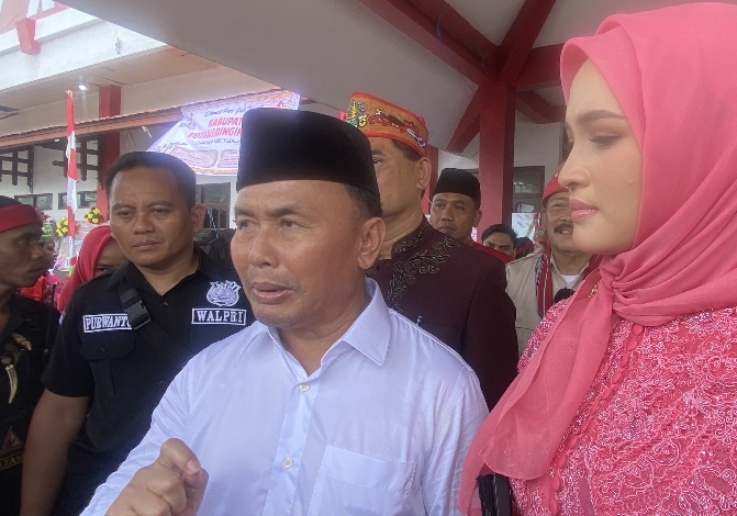 Sugianto Sabran Berjanji Beri Bantuan Rp 1 Miliar bagi Setiap Desa di Kotim