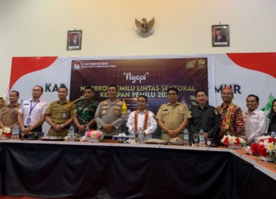 KPU Kotim bersama perwakilan lintas sektoral dalam kegiatan Ngobrol Pemilu Lintas Sektoral di Aula Diskominfo Kotim, Senin 8 Januari 2024