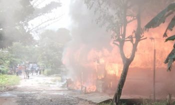 Kebakaran di Komplek Inhutani Sampit yang diduga Tabung LPG 5,5 kg bocor saat memasak, Selasa 2 Januari 2024.
