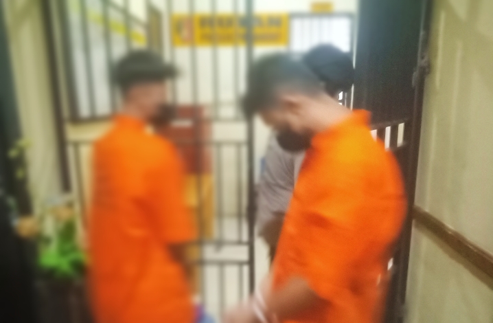 Polisi Ringkus Dua Tersangka Penganiayaan di Sebuah Wisma Palangka Raya 